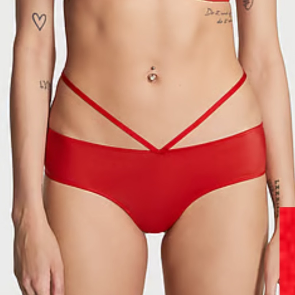 VS SO OBSESSED STRAPPY CHEEKY PANTY MEDIUM NWT